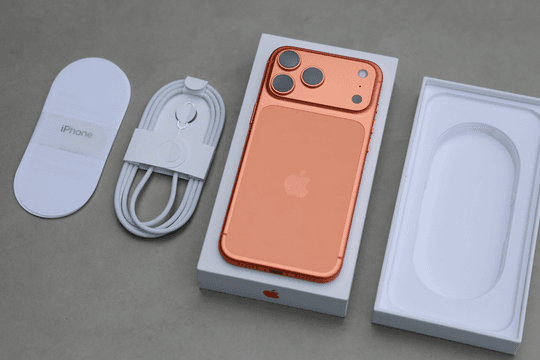 iPhone 17 dùng cổng sạc gì? Tốc độ sạc nhanh thế nào?