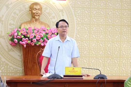 Rút kinh nghiệm công tác tổ chức phục vụ Đại hội đại biểu Đảng bộ tỉnh Lâm Đồng lần thứ I