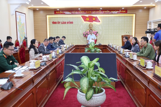 Rút kinh nghiệm công tác tổ chức phục vụ Đại hội đại biểu Đảng bộ tỉnh Lâm Đồng lần thứ I