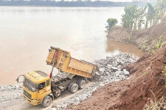Đẩy mạnh đầu tư vào các công trình phòng, chống thiên tai