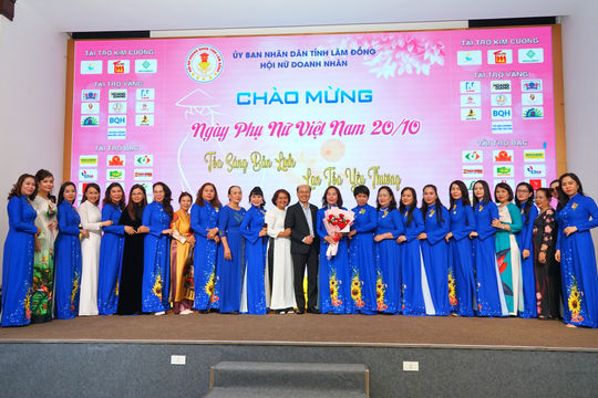 Hội Nữ doanh nhân Lâm Đồng tôn vinh “Bông hồng vàng” 2025