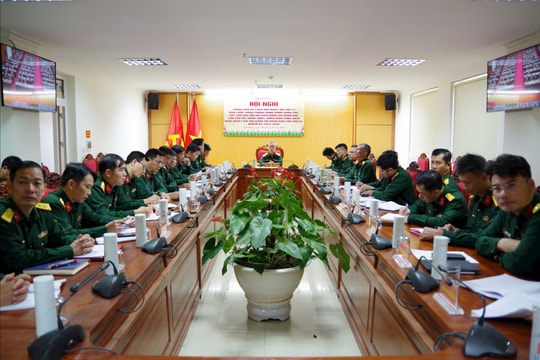 Quân khu 7 thông tin về kết quả Đại hội Đảng bộ Quân đội và Hội nghị Trung ương 13