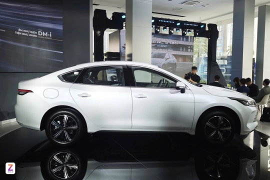 BYD Seal 5 PHEV: Lựa chọn công nghệ trong tầm 700 triệu