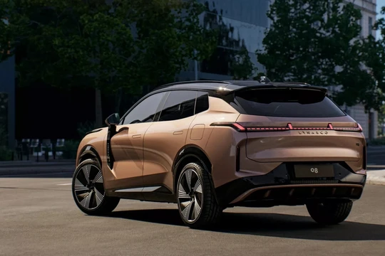 Jaecoo J7 AWD Individual: SUV C thiên về off-road