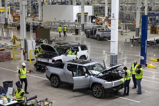 Rivian R2 thế hệ mới: Đánh giá sơ bộ trước ngày ra mắt