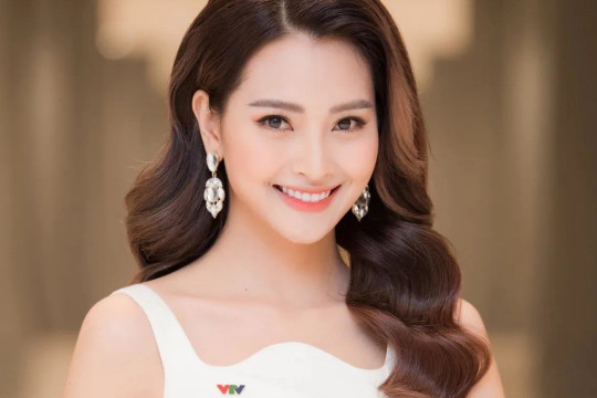 MC Huyền Trang: Cảm xúc vẹn nguyên khi dẫn chung kết Olympia