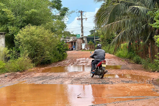 Người dân Sơn Mỹ mong sớm xây dựng đường dân sinh