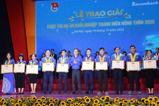 Students Create Pesticide Detection Kit to Ensure Food Safety