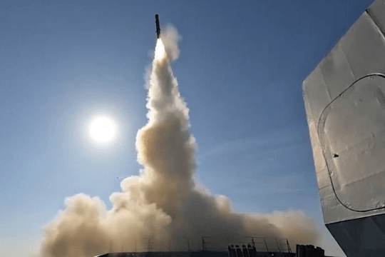 Radar Greenland thiếu phòng không: rủi ro chiến lược