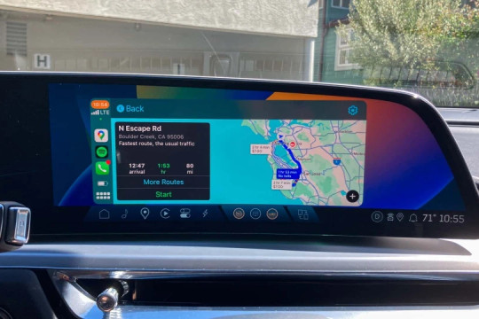 GM ngừng CarPlay/Android Auto: Đánh giá Android Automotive