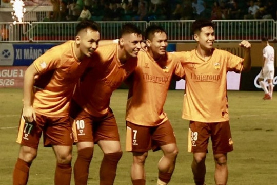 HAGL hạ Thể Công - Viettel 2-1: VAR bác bàn phút 77