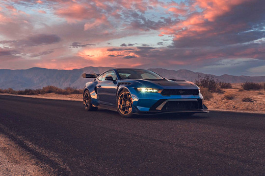 Ford Mustang GTD 2025: Bùng nổ 0–60 mph trong 2,8 giây