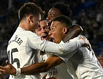 Mở hội tại Bernabeu