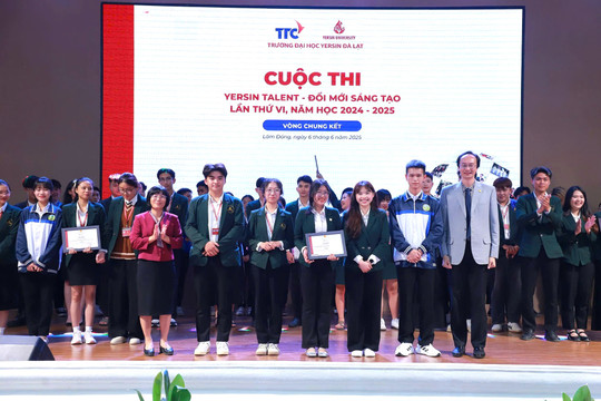 Yersin University of Dalat Students Bring the World’s Hottest Chili into a National Top 8 Project