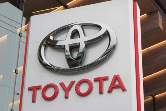Toyota đầu tư hơn 9.000 tỷ đồng sản xuất xe hybrid tại Việt Nam