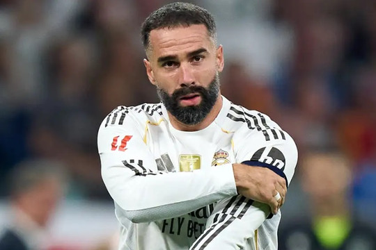Carvajal chấn thương nặng, nghỉ 3 tháng sau El Clasico