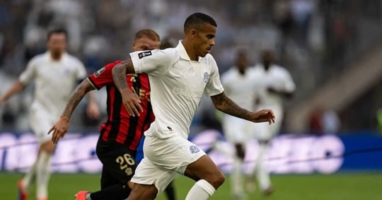 Greenwood hồi sinh, Barcelona và Tottenham bước vào cuộc đua