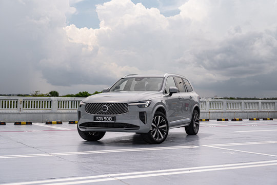 Đánh giá Volvo XC90 2025: Sức hút từ sự tinh tế bền bỉ