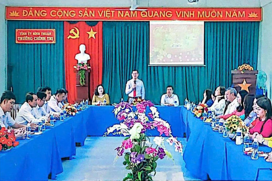 Chăm lo đời sống nhân dân - Bản chất của chế độ xã hội chủ nghĩa ở Việt Nam