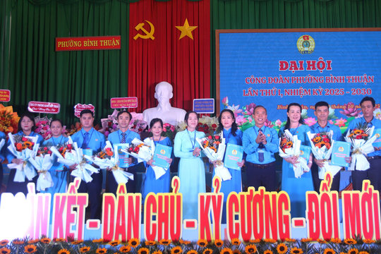Đổi mới, nâng cao vai trò đại diện cho người lao động