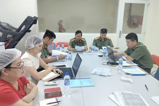 Lâm Đồng tăng cường kiểm tra việc nhập cảnh, xuất cảnh của người nước ngoài