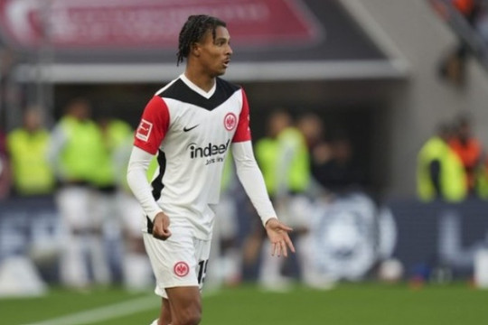 Liverpool nhắm Bahoya, Real Madrid cân nhắc Haaland thay Vinicius