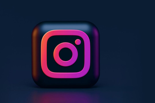 Cách tải video Instagram về điện thoại và máy tính đơn giản