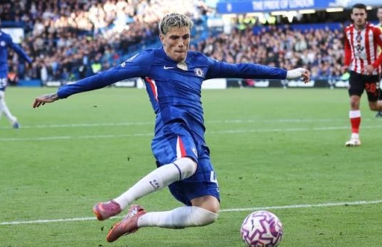 Chelsea chọn Garnacho, bỏ Morgan Rogers: quyết định và lý do