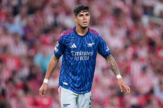 Arteta: Hincapie là chiến binh, sẽ có cơ hội trước Brighton