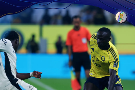 Benzema che mờ Ronaldo, Al Ittihad thắng 2-1, loại Al Nassr