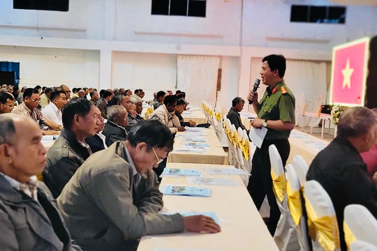 Lâm Đồng bồi dưỡng kiến thức cho người có uy tín vùng đồng bào dân tộc thiểu số