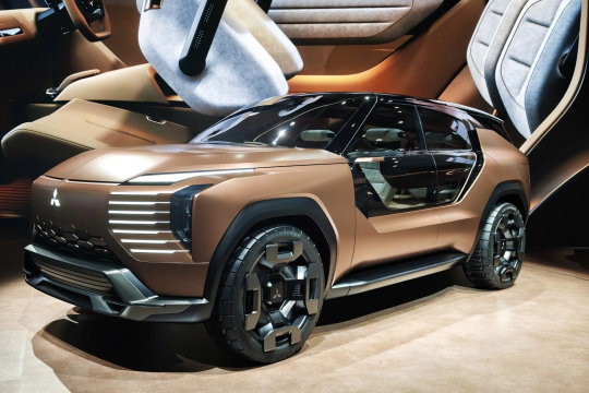 Mitsubishi Elevance Concept: Tầm nhìn mới cho SUV hybrid