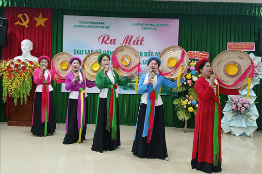 Ra mắt Câu lạc bộ Dân ca Quan họ Bắc Ninh phường Lâm Viên – Đà Lạt