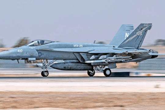 Vì sao F-18E ghi gun kill trước F-35B trong huấn luyện DACT