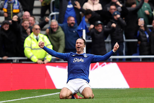 Jack Grealish có thể là 'Cantona mới' của Everton