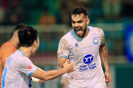 HAGL 2-2 Nam Định: Brenner cú đúp, rượt đuổi nghẹt thở