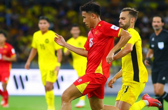 Malaysia bị tố gian lận nhập tịch, Việt Nam có lợi thế