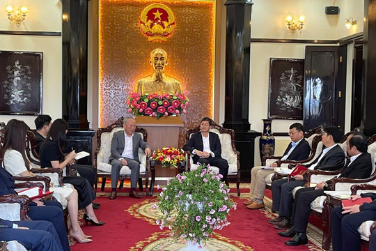 Phó Chủ tịch UBND tỉnh Lâm Đồng Nguyễn Hồng Hải làm việc với Công ty TNHH Tập đoàn Xây dựng Thái Bình Dương