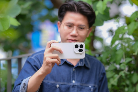 OPPO Find X9 Pro: Phân tích camera 200MP và pin 7.500 mAh