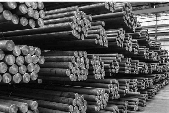 Giá thép hôm nay 1/11: Quặng sắt giảm giá do nhu cầu yếu