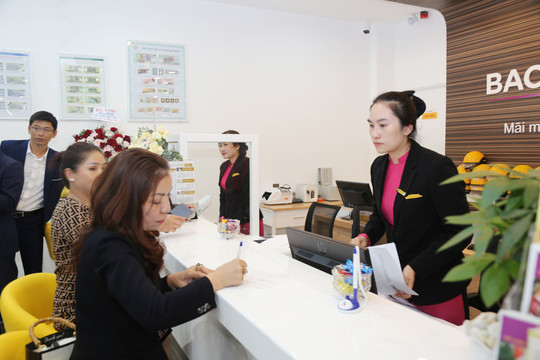 Ngân hàng tăng lãi suất huy động, đáp ứng nhu cầu vốn cuối năm