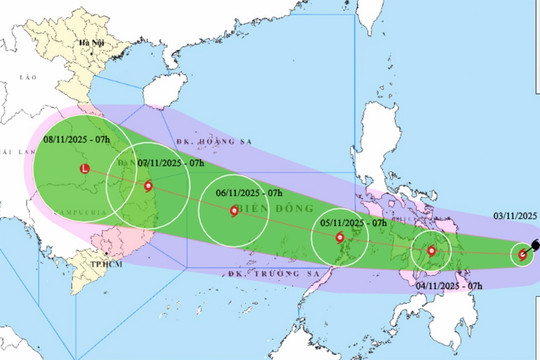 Bão Kalmaegi liên tục đổi hướng, có thể mạnh cấp 14 khi vào Biển Đông
