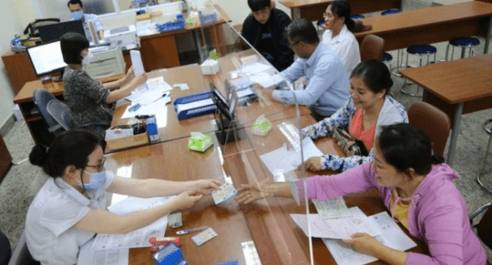 Công văn 9734/BNV-VP: Hướng dẫn mới về ký hợp đồng lao động và bố trí lại nhân sự đã hưởng chế độ Nghị định 178