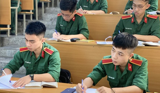 Thủ tục tuyển sinh đào tạo trình độ đại học, cao đẳng quân sự hệ chính quy 2025