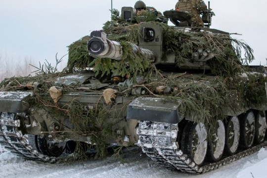 Anh đưa 69 xe tăng Challenger 2 vào biên chế, tăng 32%