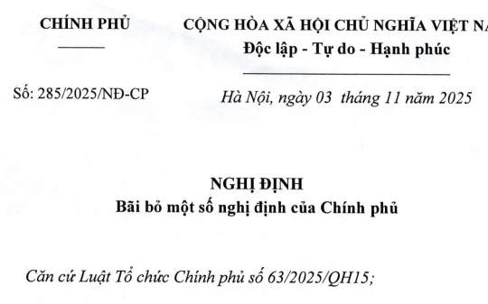 Nghị định 285/2025/NĐ-CP bãi bỏ toàn bộ quy định về xử lý kỷ luật cán bộ công chức tại Nghị định 35/2005
