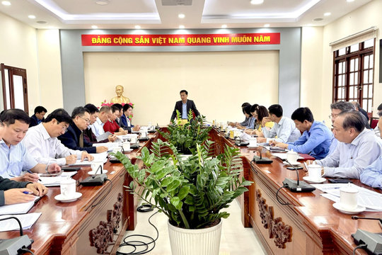 Lâm Đồng tháo gỡ vướng mắc trong thanh quyết toán chi phí khám, chữa bệnh BHYT