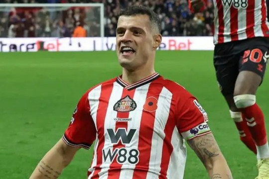 Xhaka cứu Sunderland hòa Everton 1-1, dẫn lối top 4