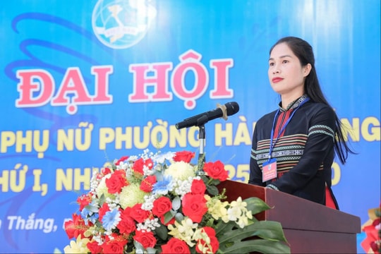 Chủ tịch Hội LHPN tỉnh Lâm Đồng dự Đại hội Phụ nữ phường Hàm Thắng