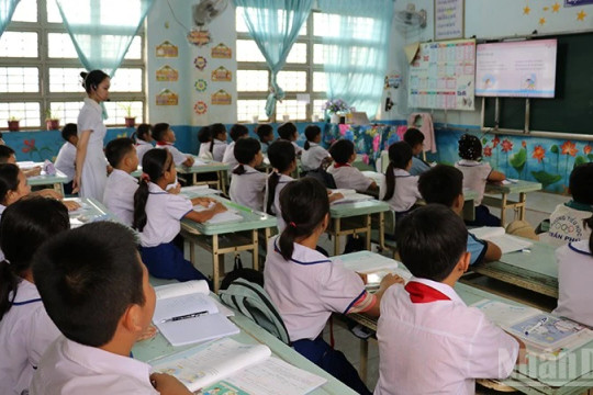 Xây dựng tương lai bền vững cho thế hệ trẻ ở xã biên giới Ia Dom